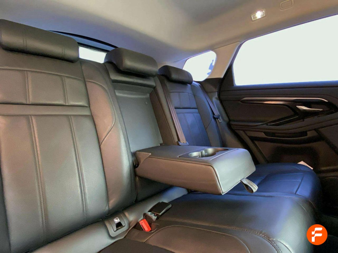 Foto Land-Rover Range Rover Evoque 28