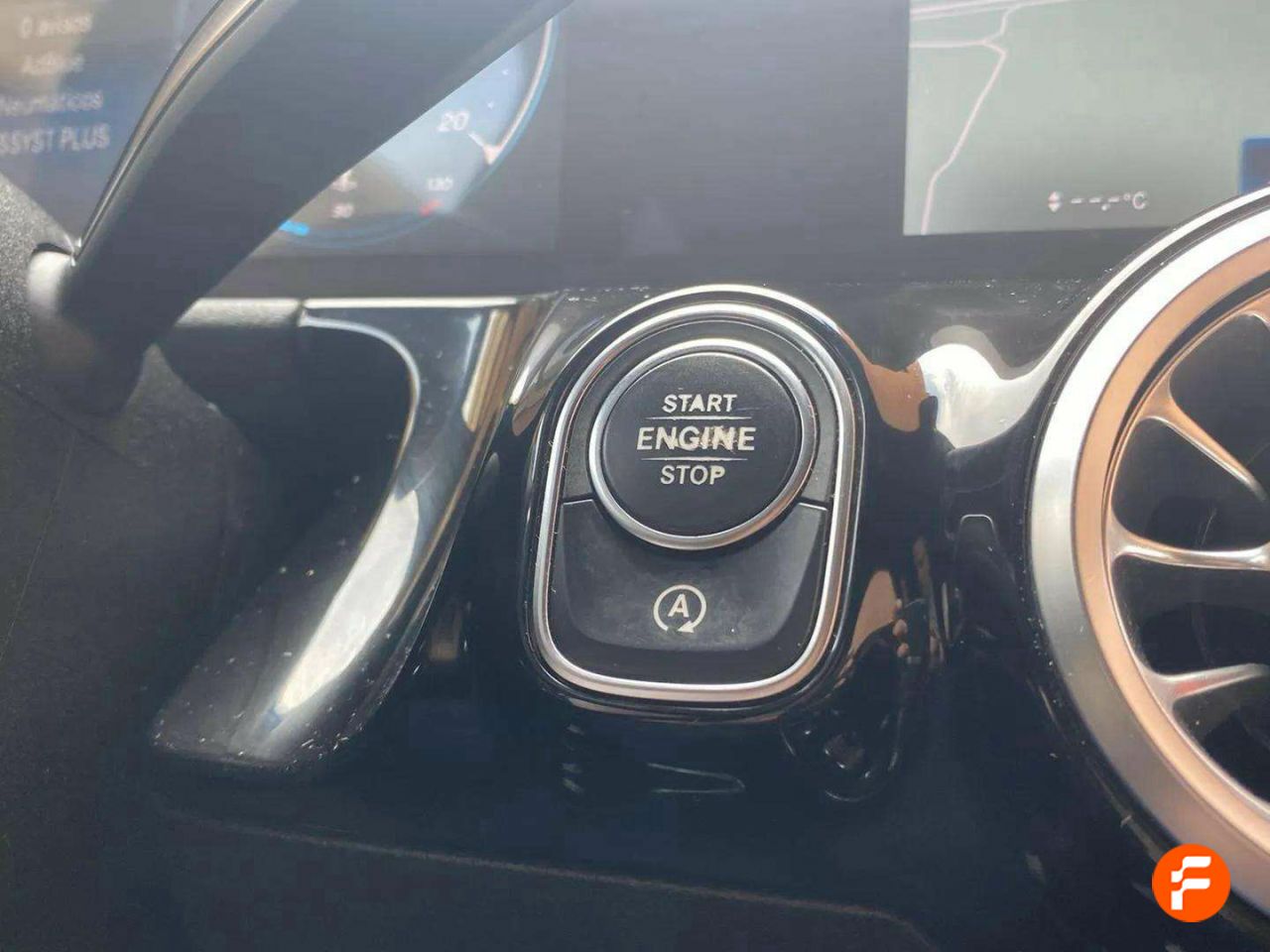 Foto Mercedes-Benz Clase B 22