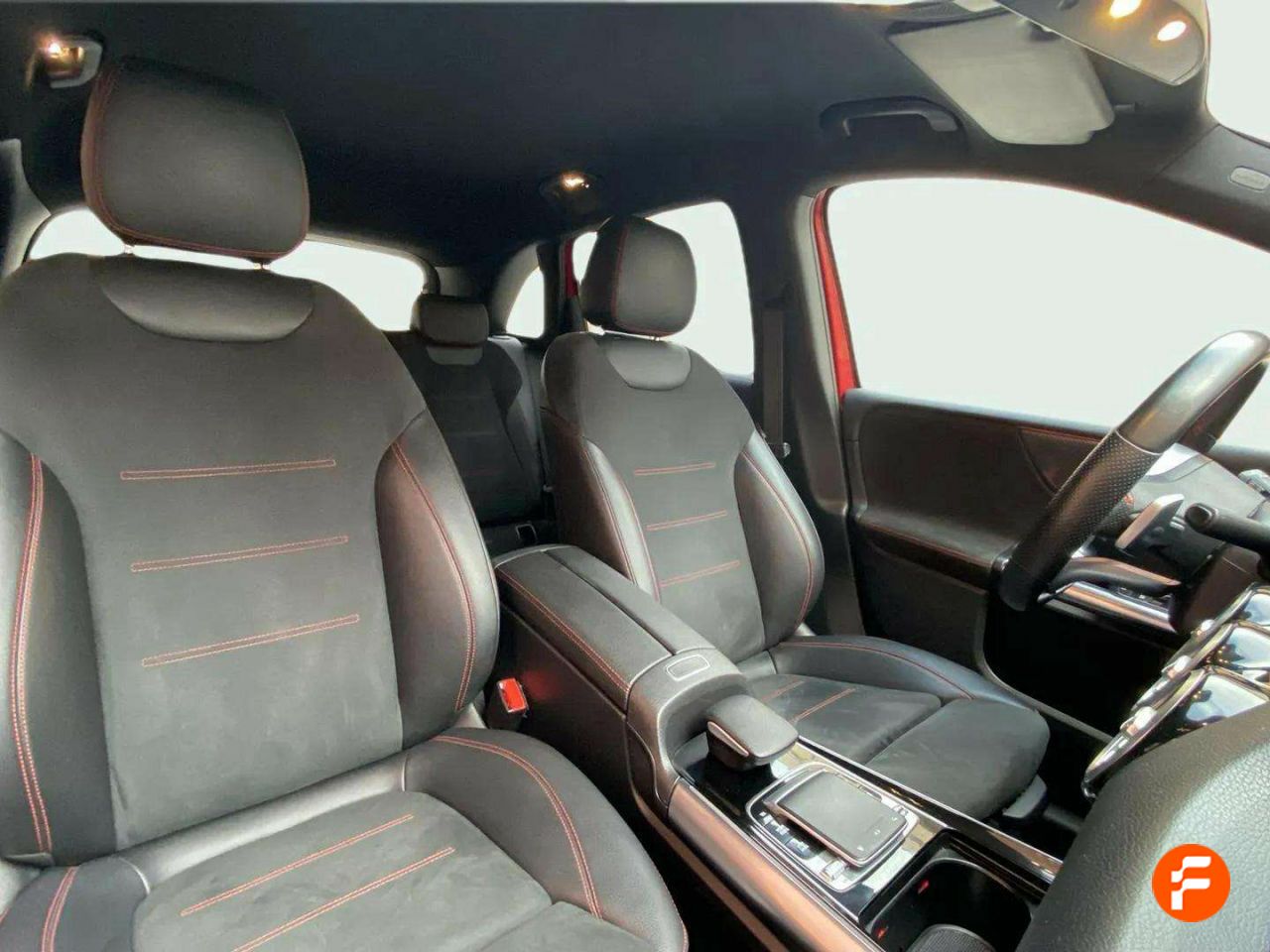 Foto Mercedes-Benz Clase B 28