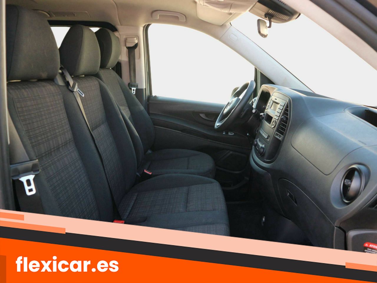 Foto Mercedes-Benz Vito 16