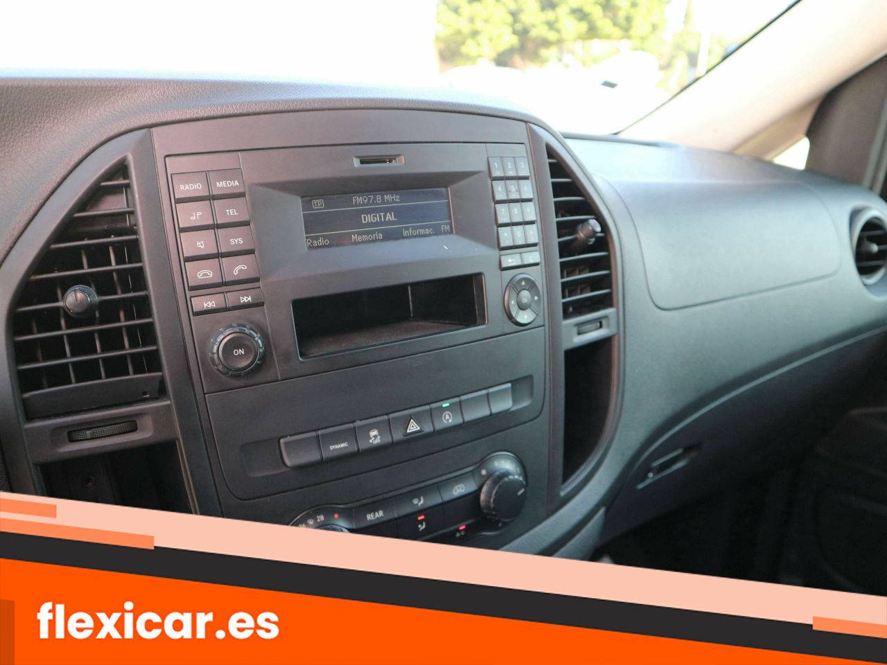 Foto Mercedes-Benz Vito 20
