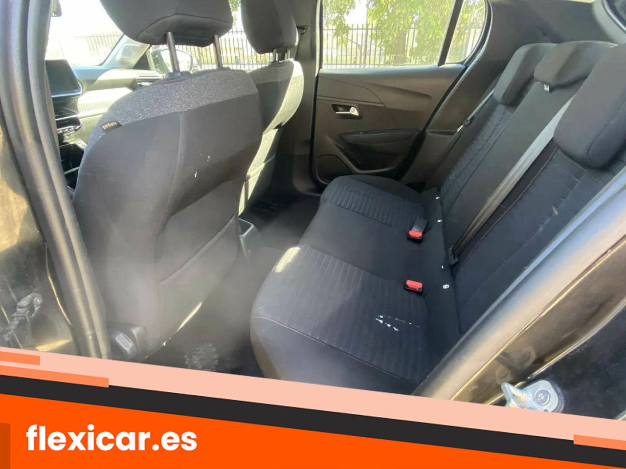 Foto Peugeot 208 25
