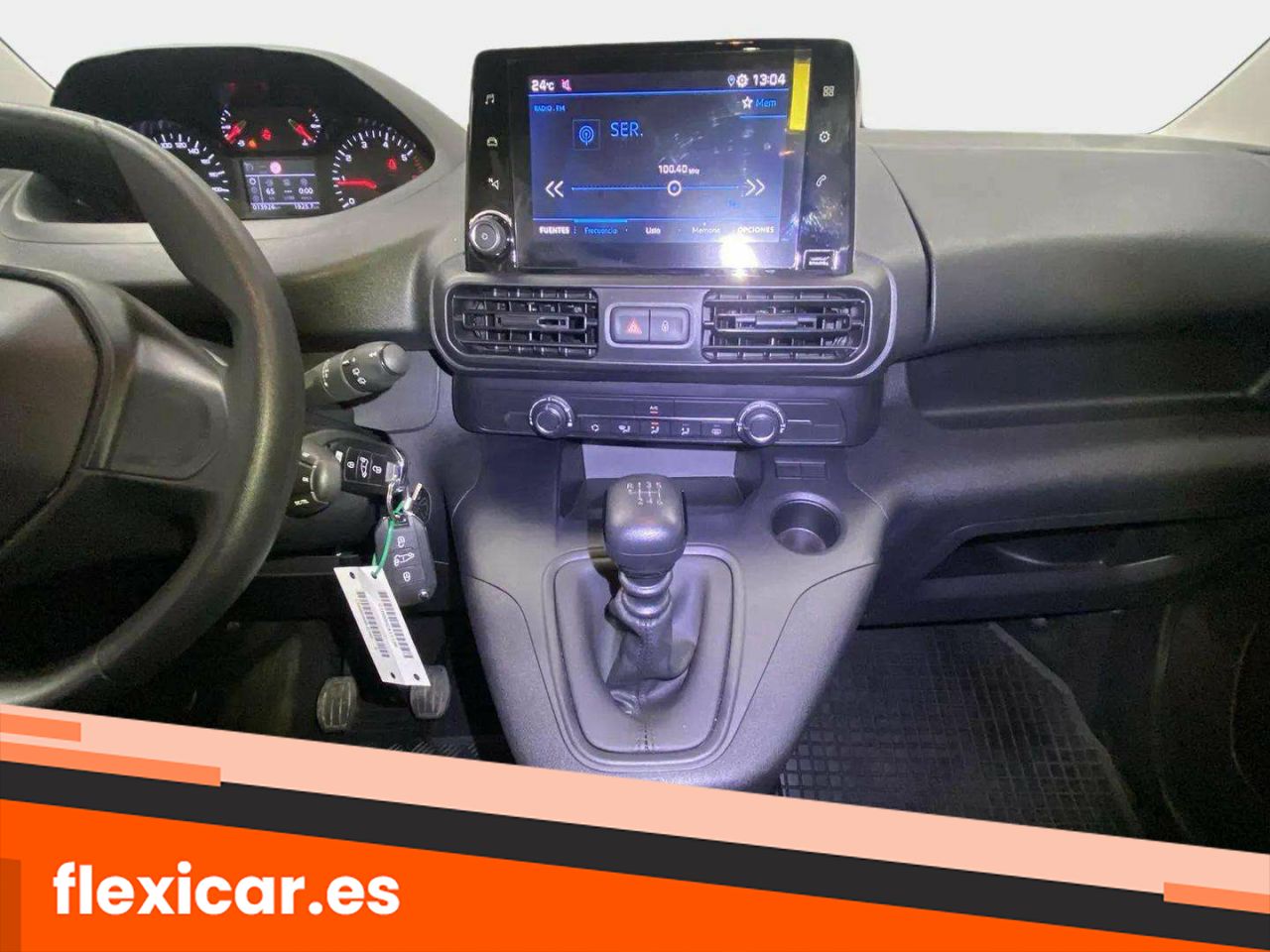Foto Peugeot Rifter 12