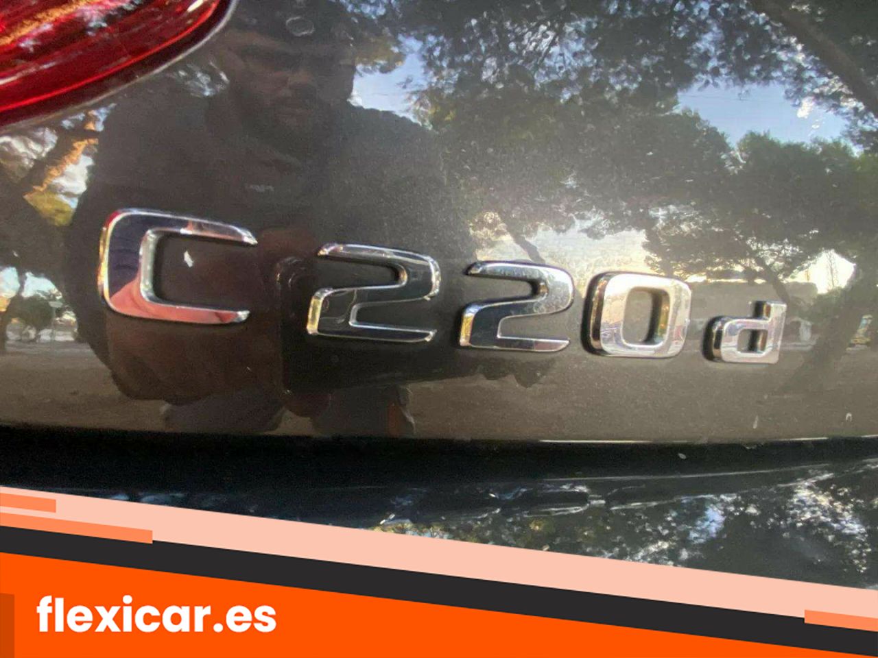 Foto Mercedes-Benz Clase C 25