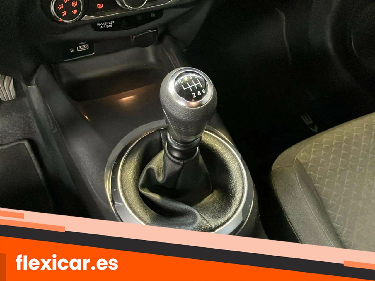 Foto Nissan Juke 23