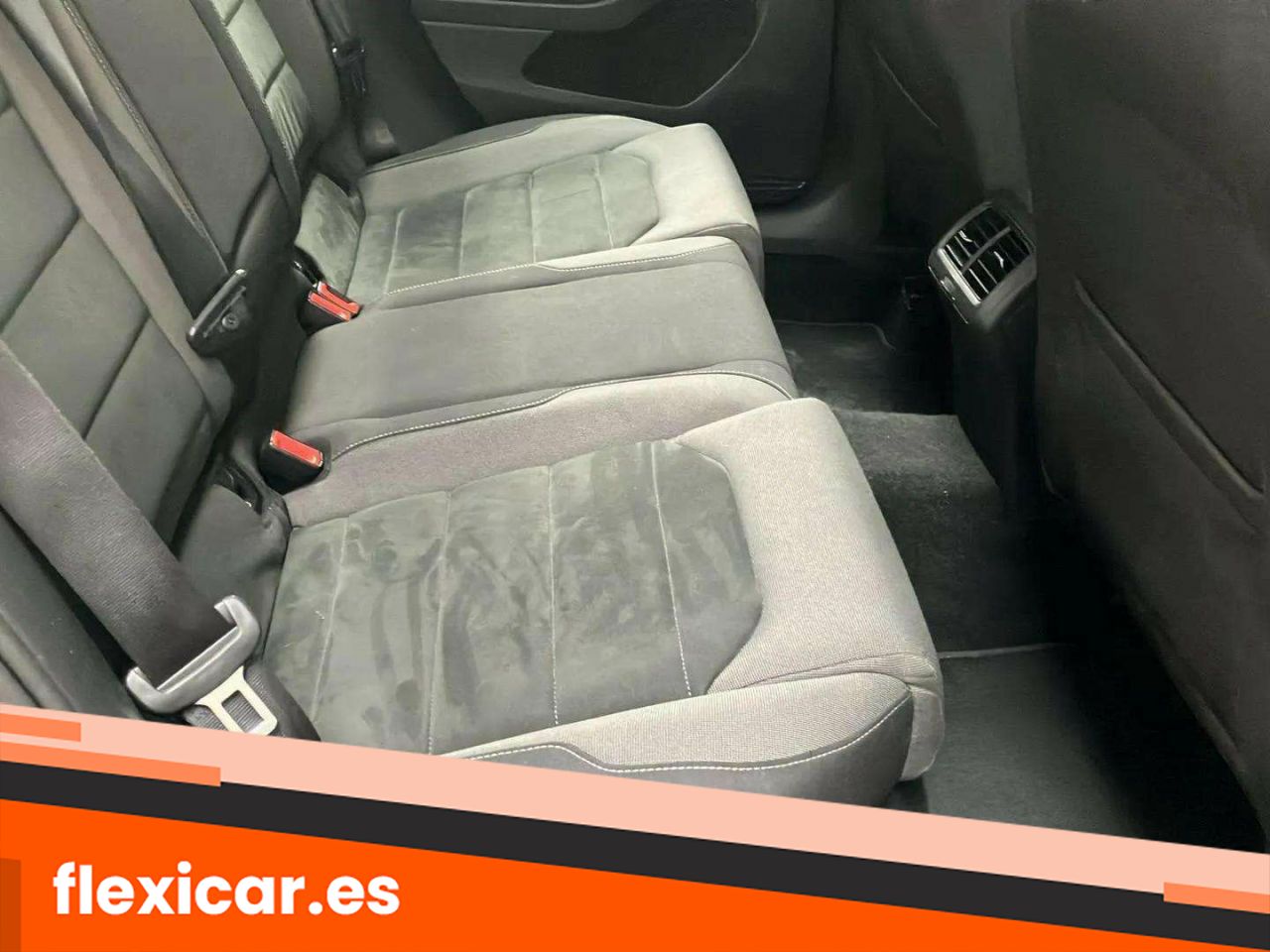 Foto Volkswagen Golf 17
