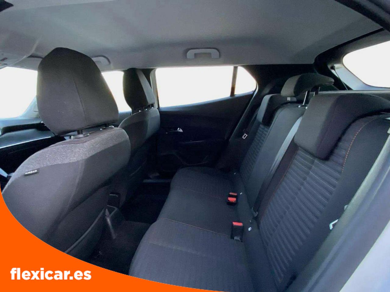 Foto Peugeot 2008 13