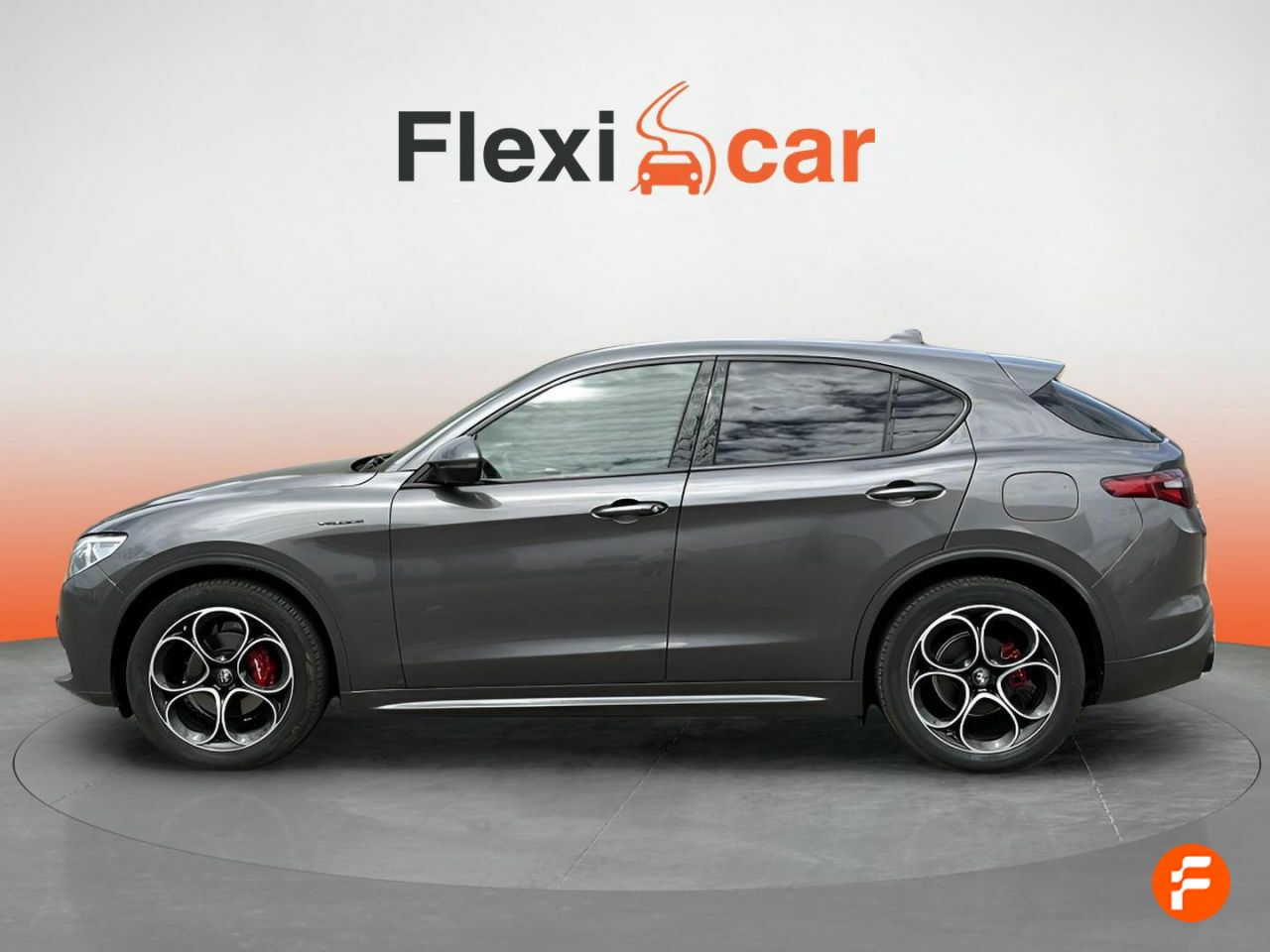 Foto Alfa Romeo Stelvio 8