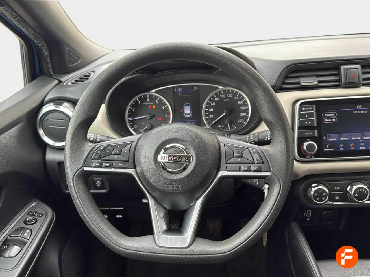 Foto Nissan Micra 9