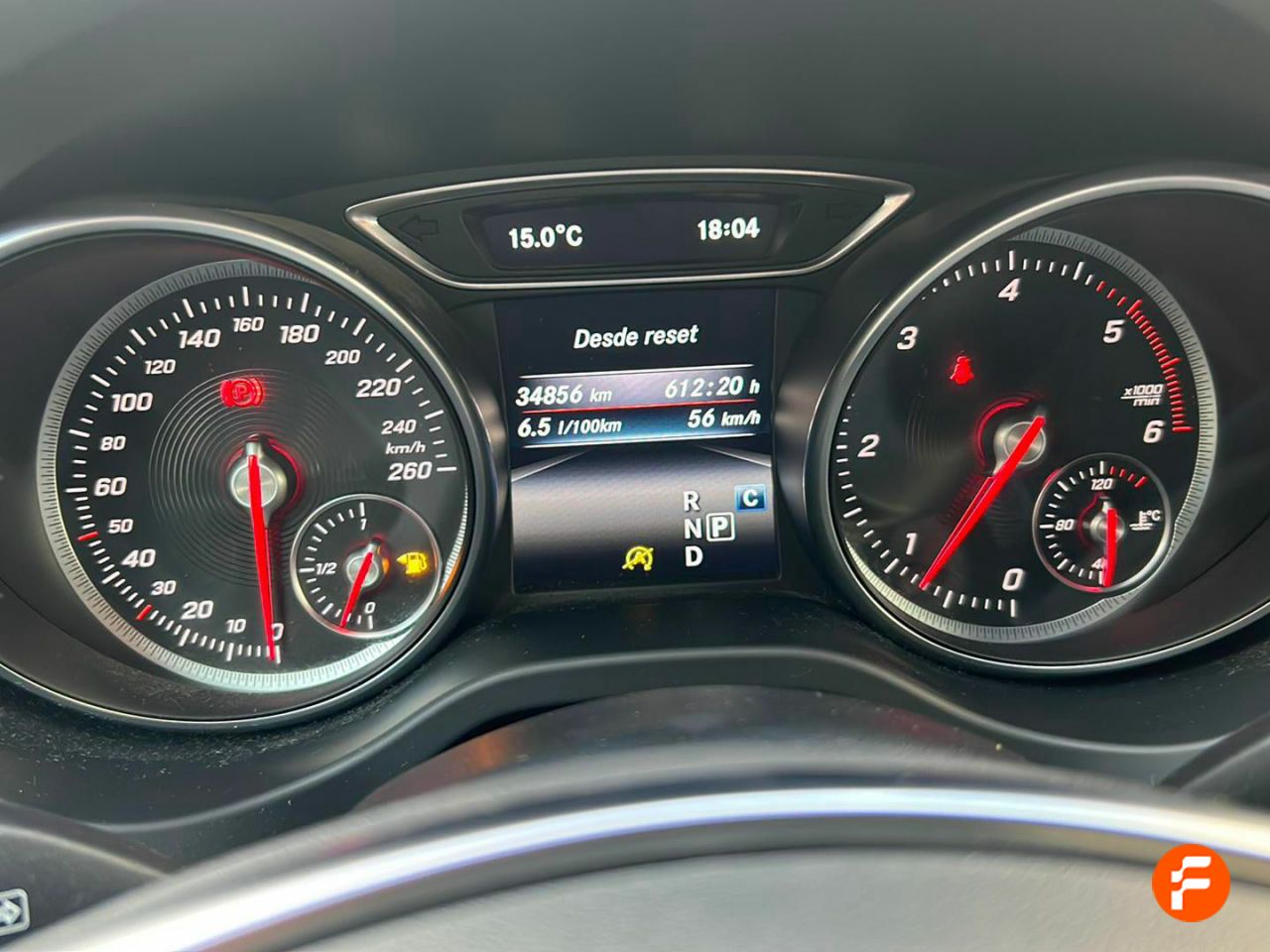 Foto Mercedes-Benz Clase GLA 13