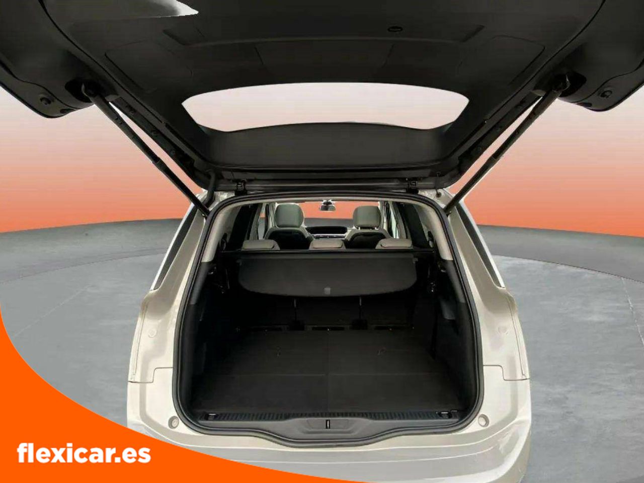 Foto Citroën Grand C4 SpaceTourer 10