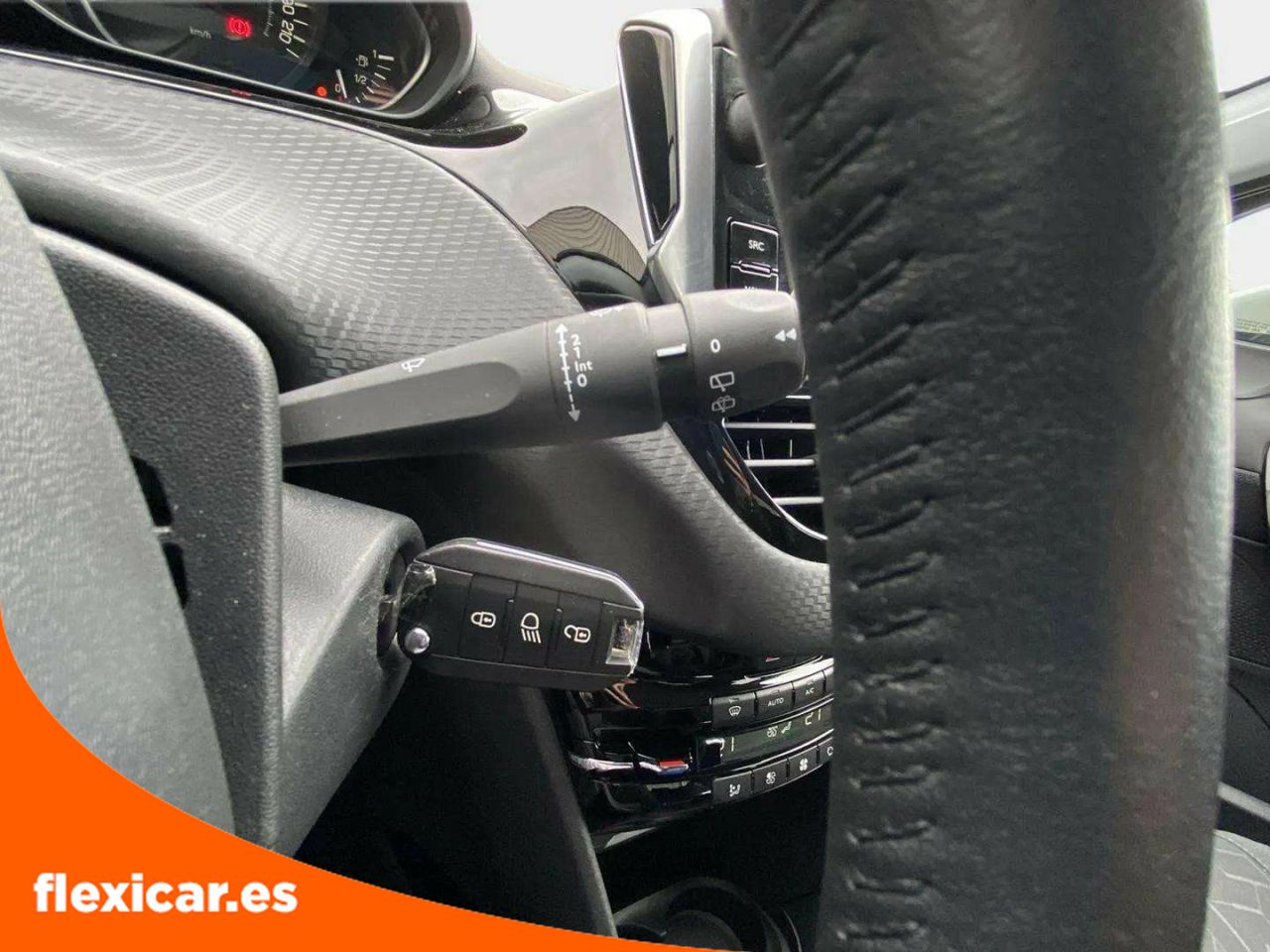 Foto Peugeot 2008 18