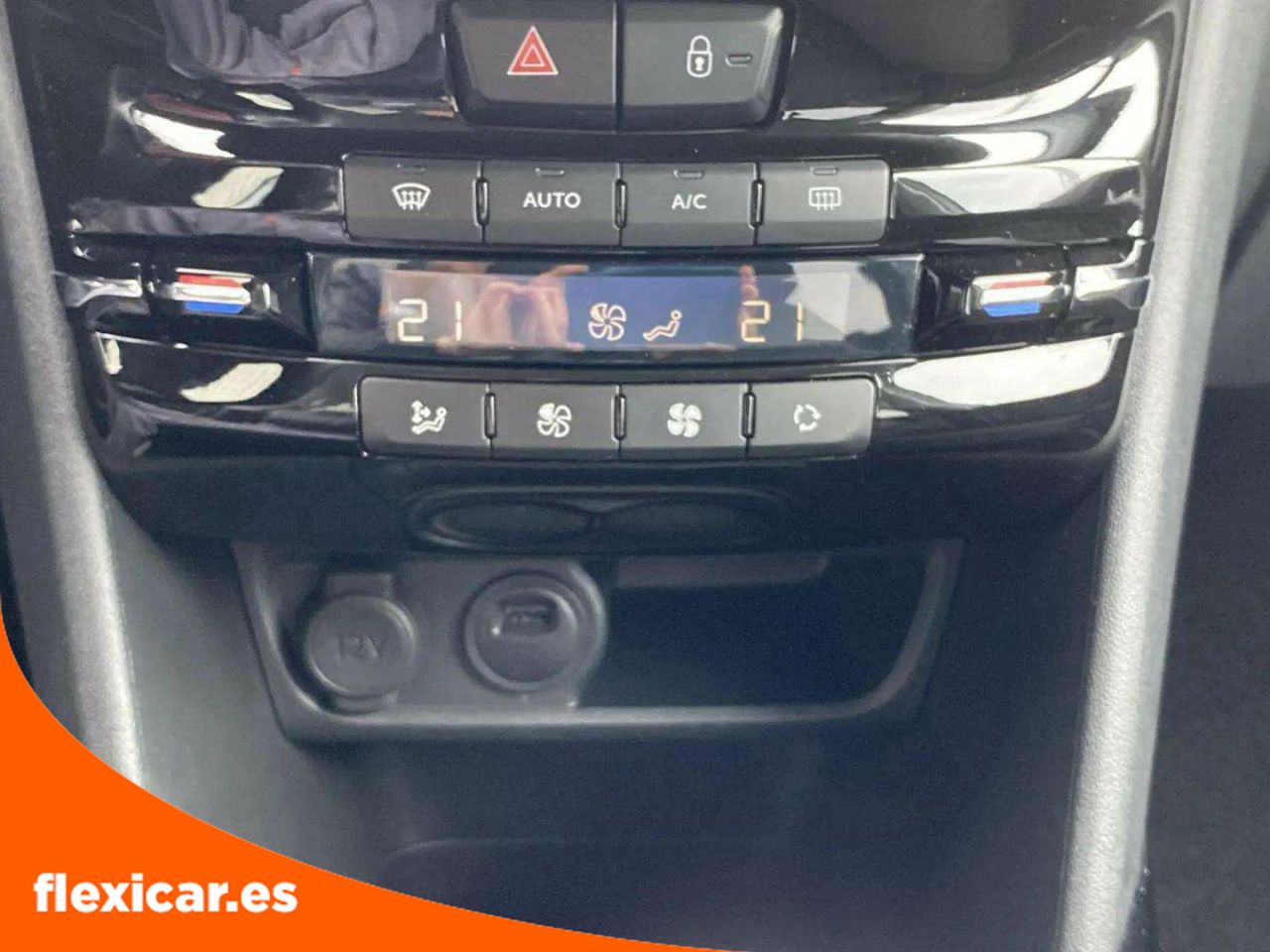 Foto Peugeot 2008 30