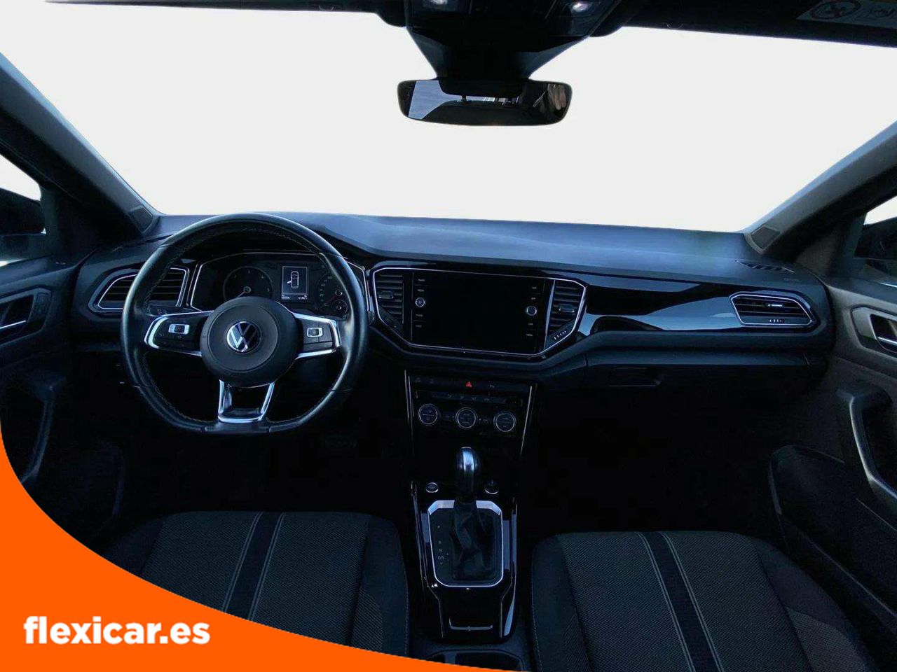 Foto Volkswagen T-Roc 11