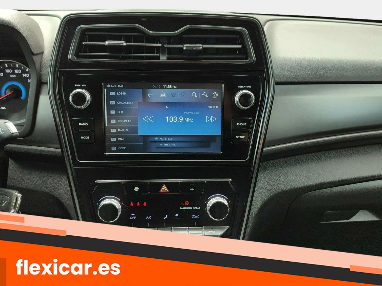 Foto SsangYong Tivoli 11