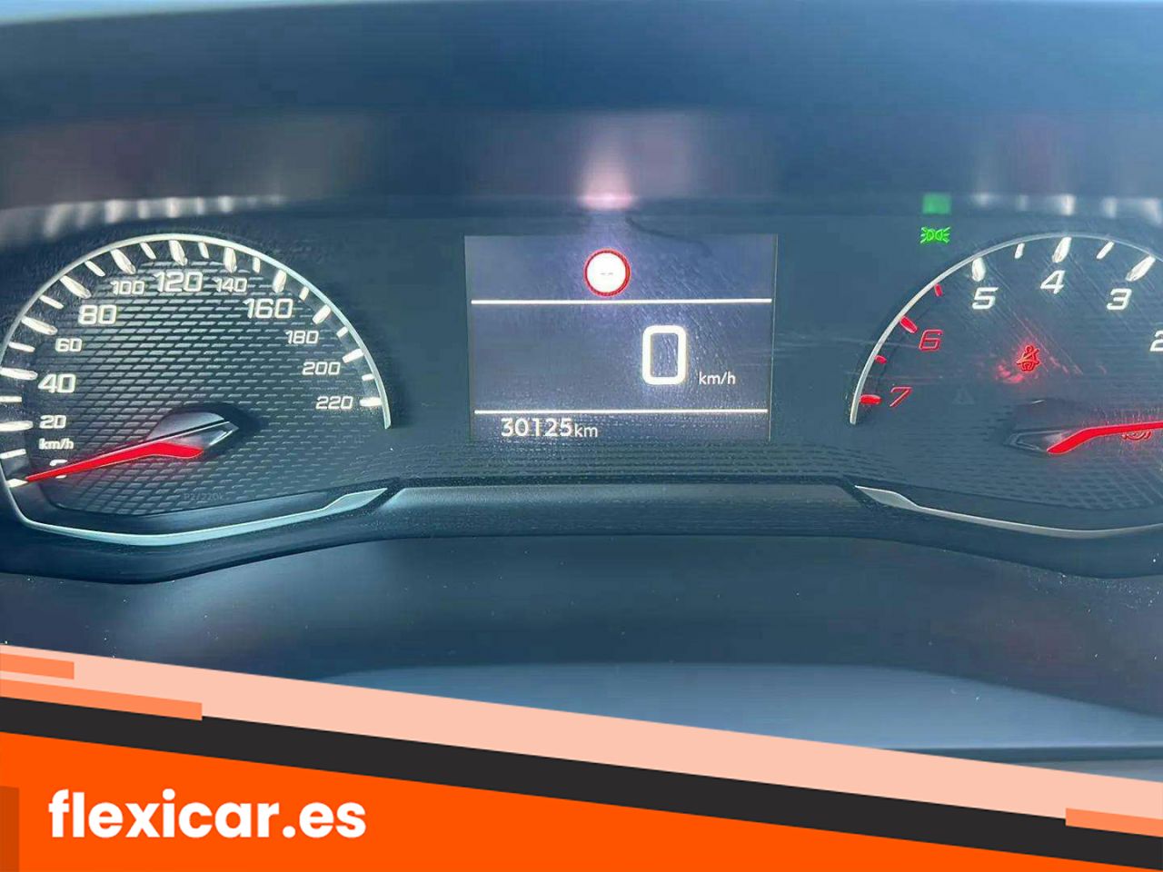 Foto Peugeot 208 10