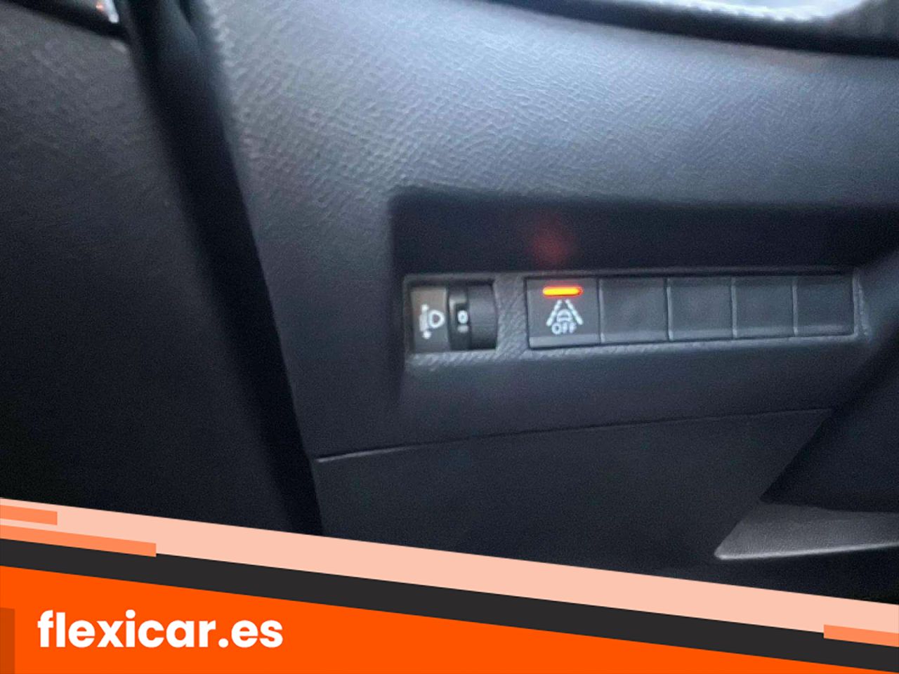 Foto Peugeot 208 21