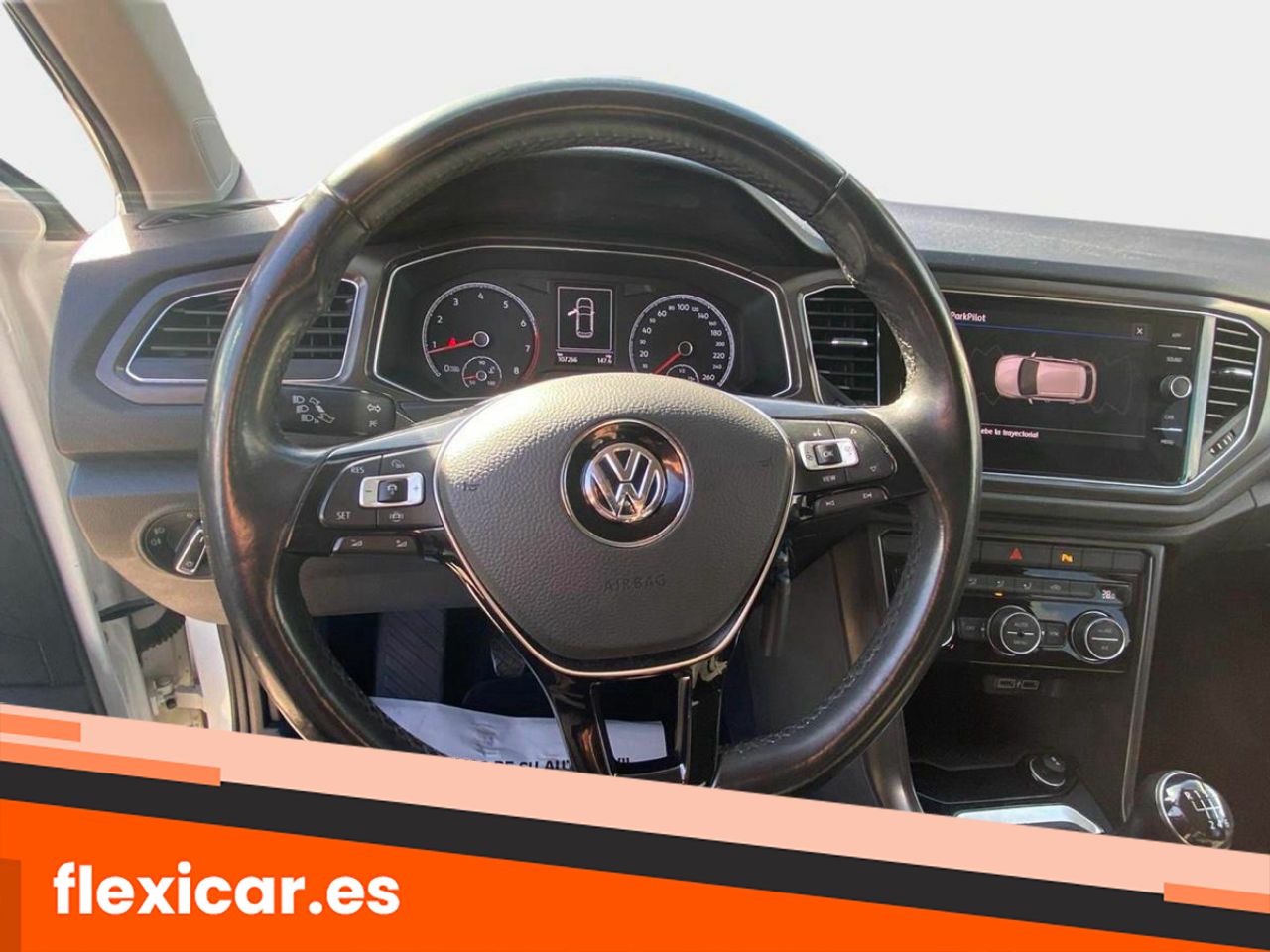 Foto Volkswagen T-Roc 9