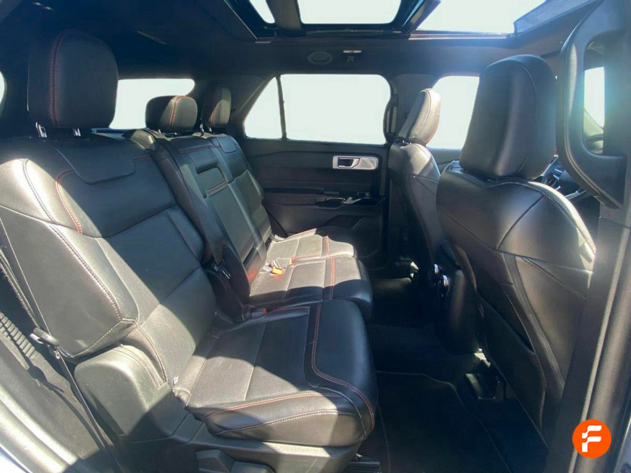 Foto Ford Explorer 15