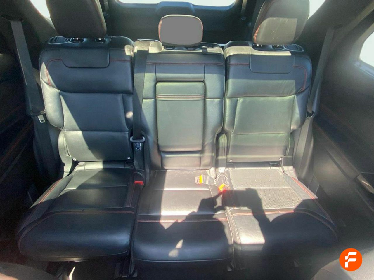 Foto Ford Explorer 16