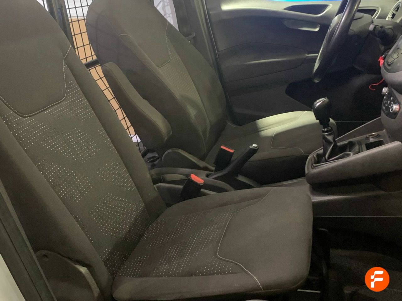 Foto Ford Tourneo Courier 10
