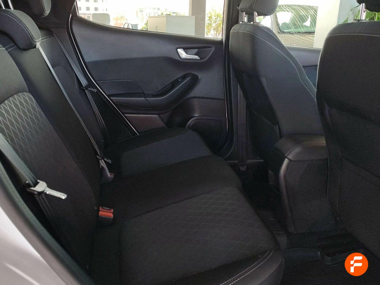 Foto Ford Fiesta 14