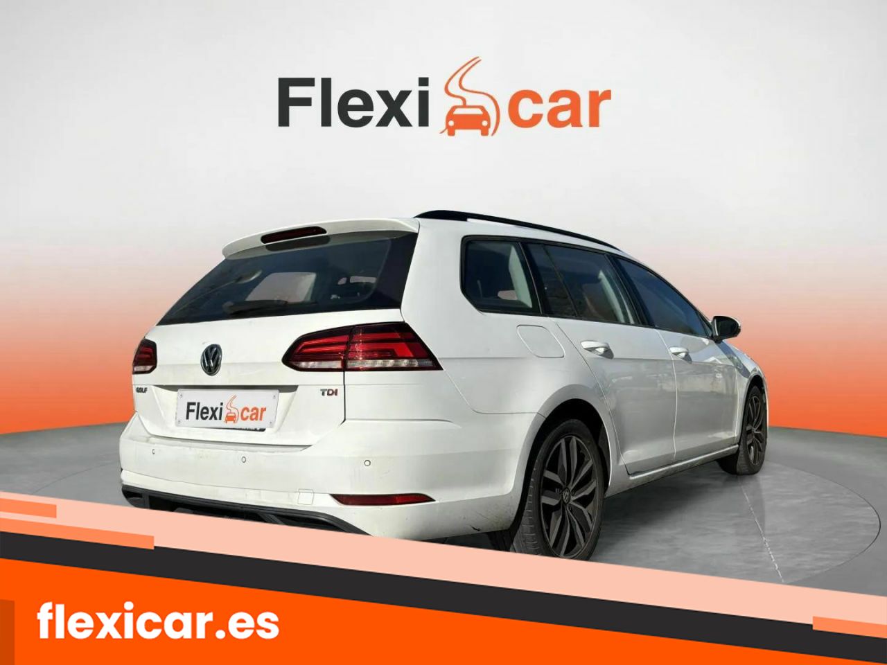 Foto Volkswagen Golf 8
