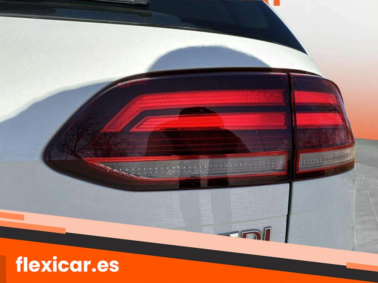 Foto Volkswagen Golf 16