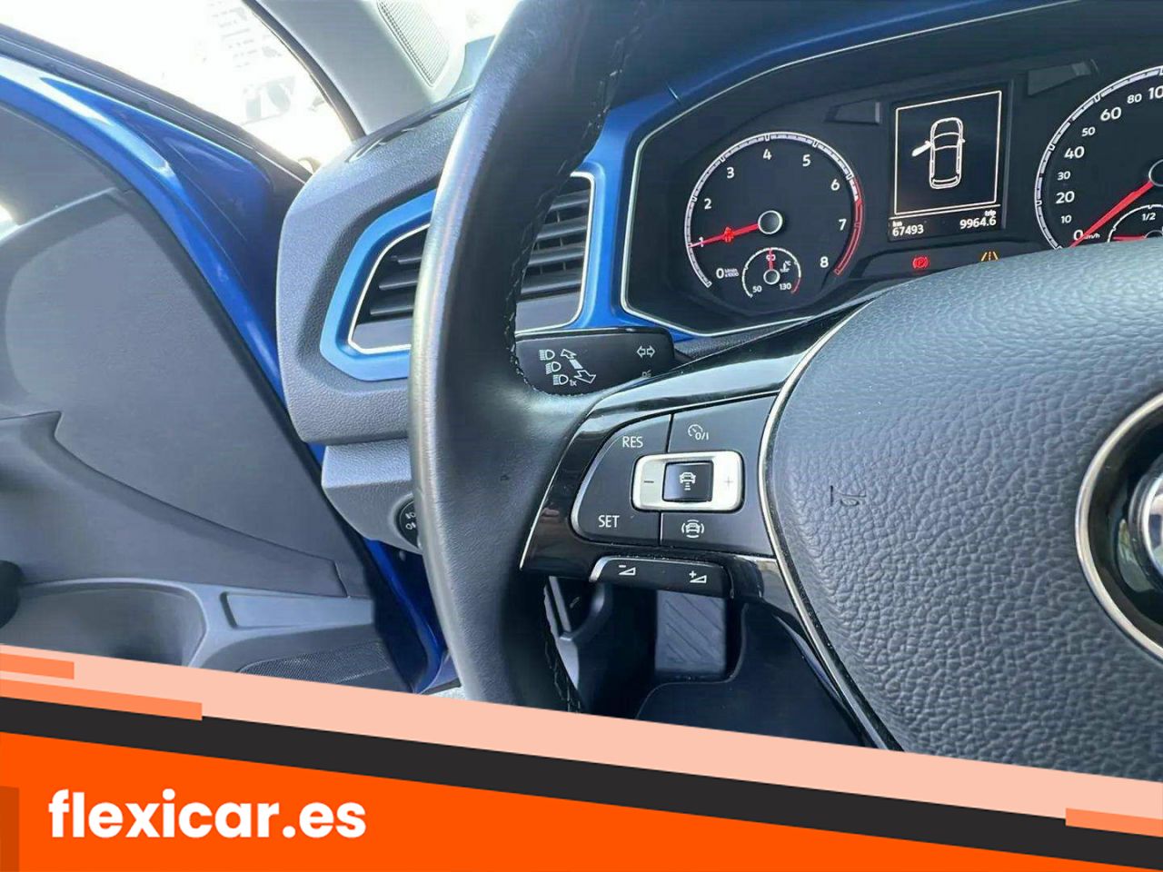 Foto Volkswagen T-Roc 14