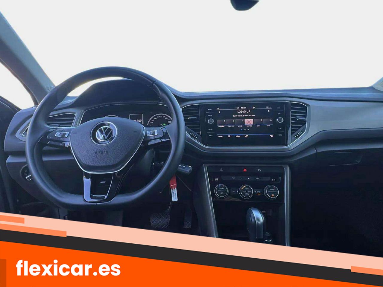 Foto Volkswagen T-Roc 11
