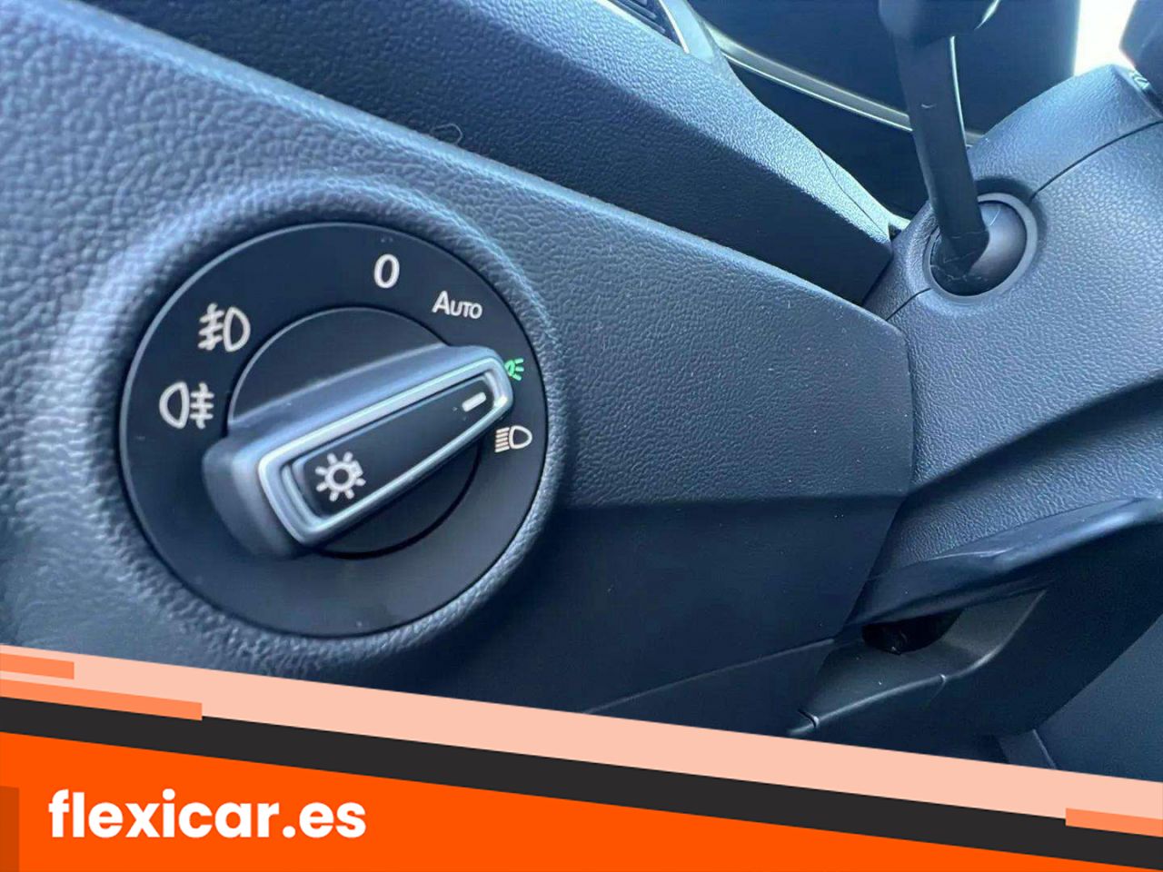 Foto Volkswagen T-Roc 21
