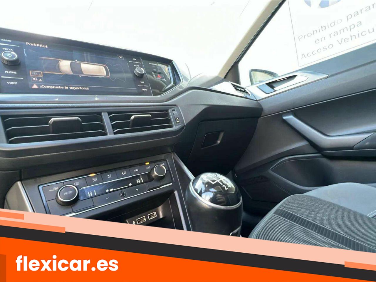 Foto Volkswagen Polo 24