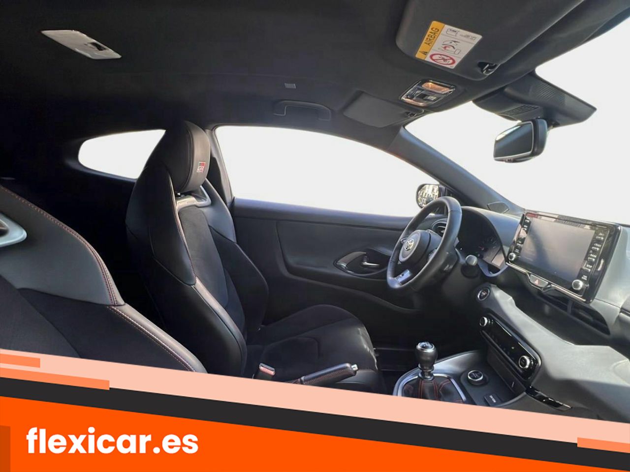Foto Toyota Yaris 11