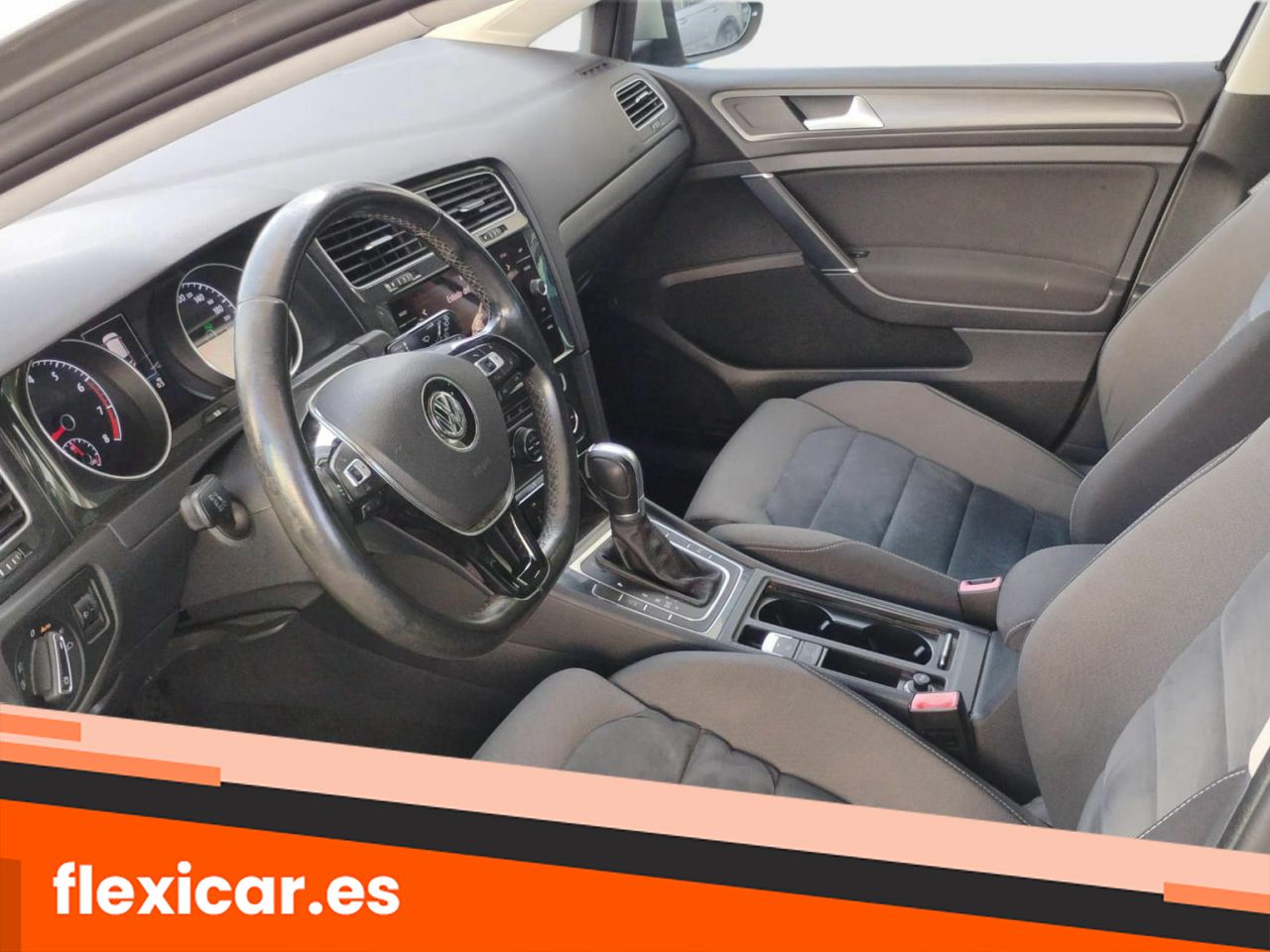 Foto Volkswagen Golf 15