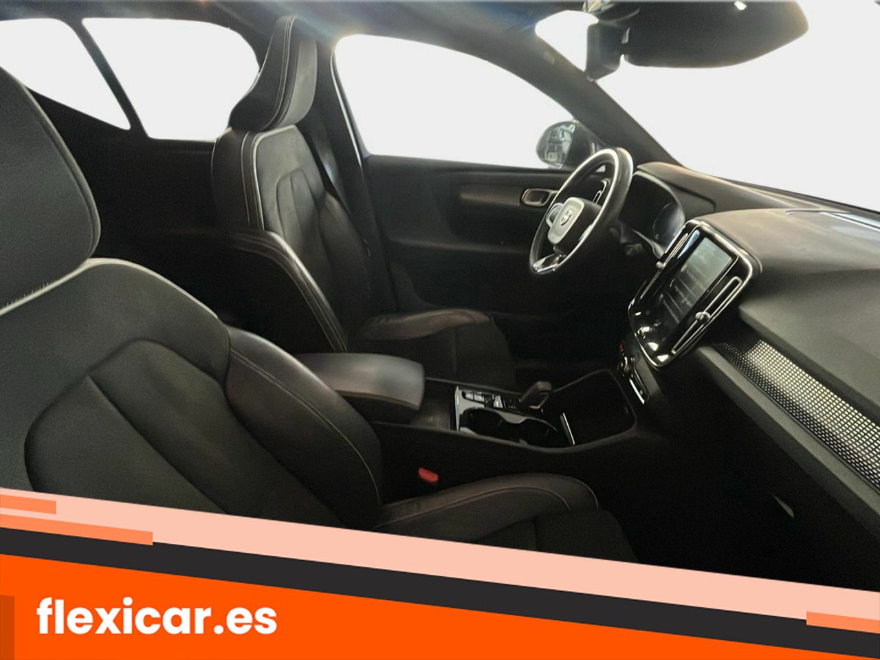 Foto Volvo XC40 13