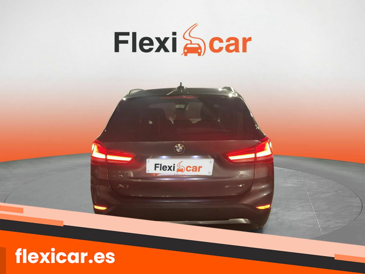 Foto BMW X1 16