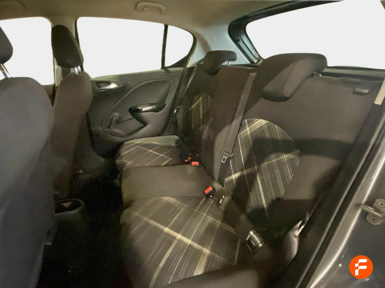 Foto Opel Corsa 12