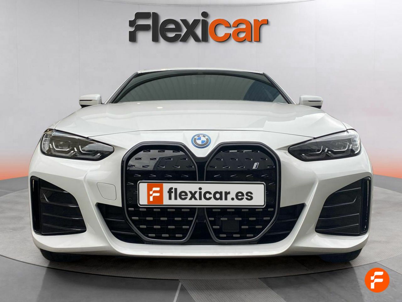 Foto BMW i4 2