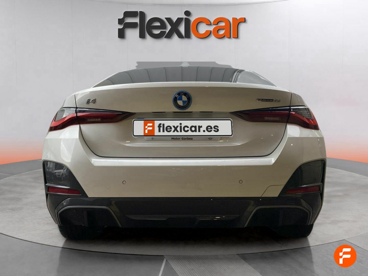 Foto BMW i4 5