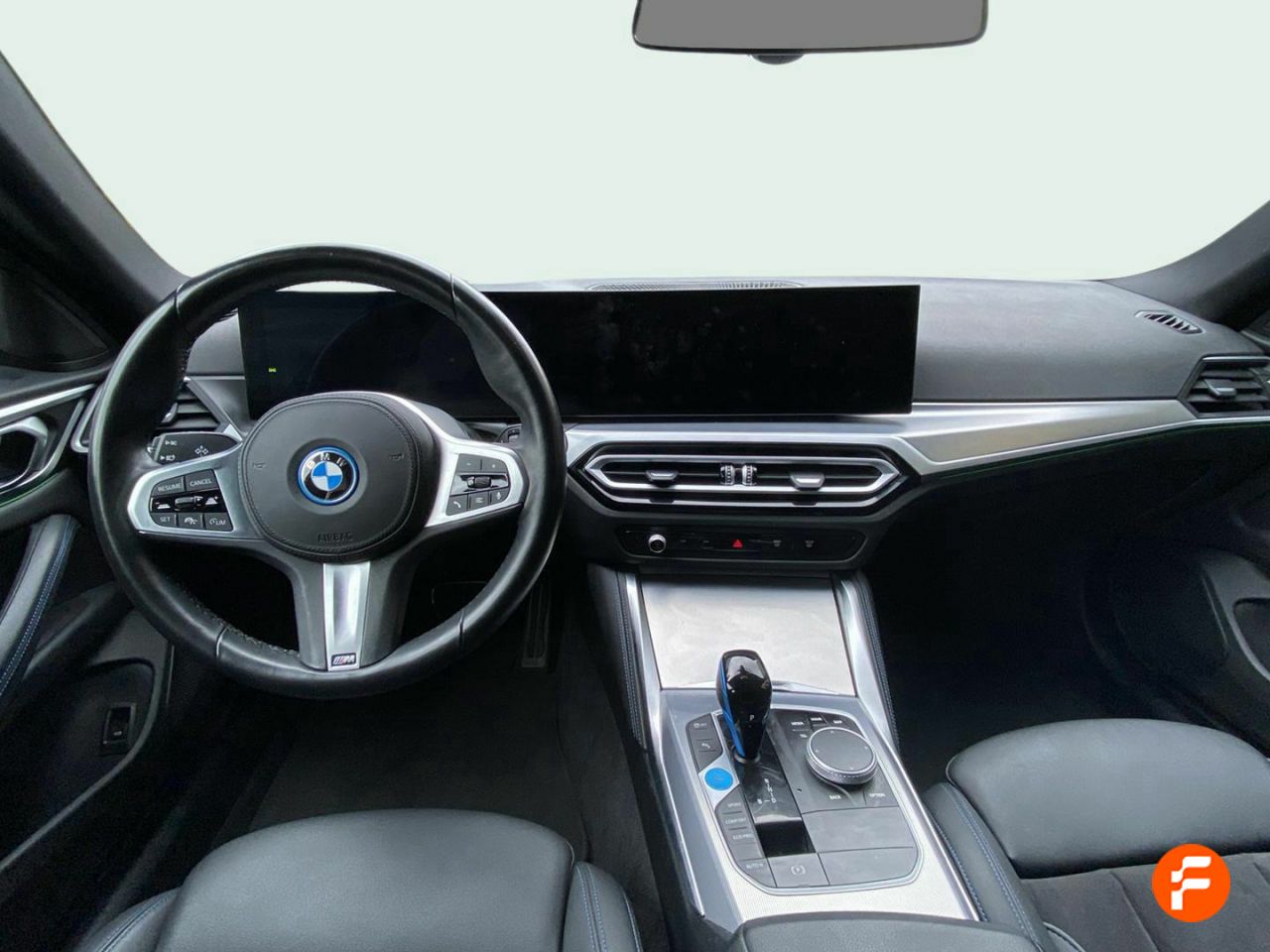 Foto BMW i4 14