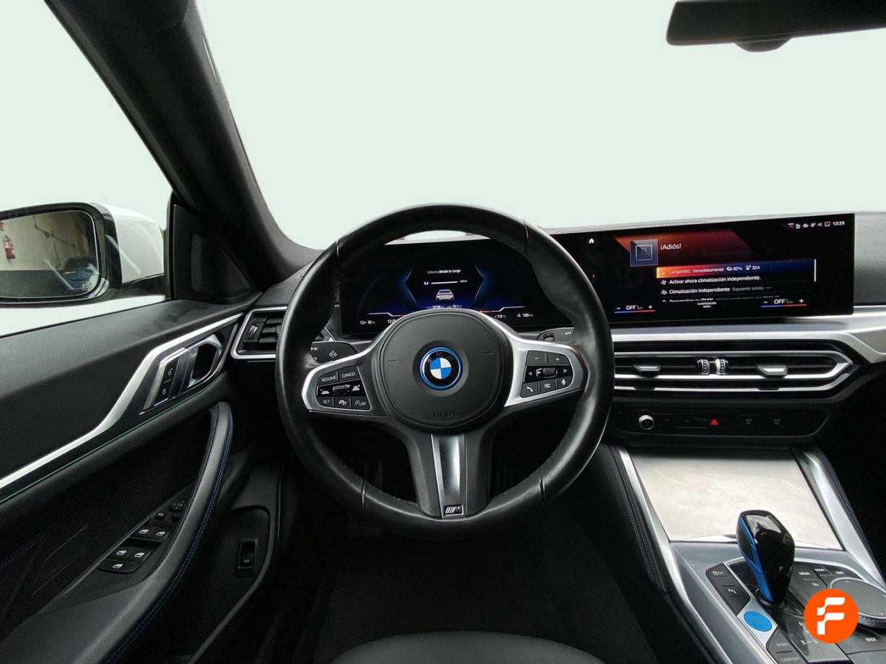 Foto BMW i4 19