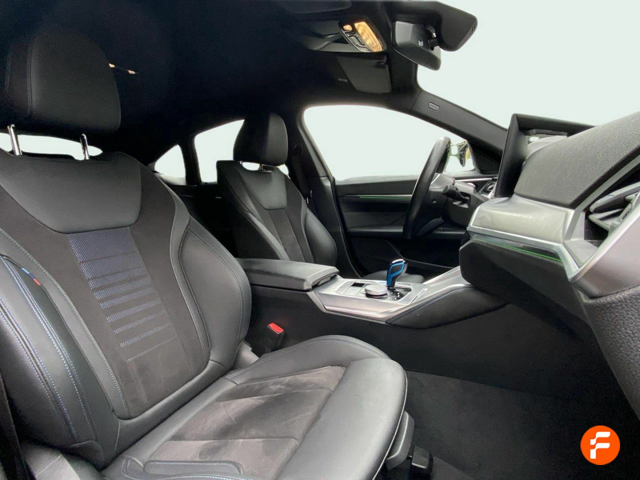 Foto BMW i4 21