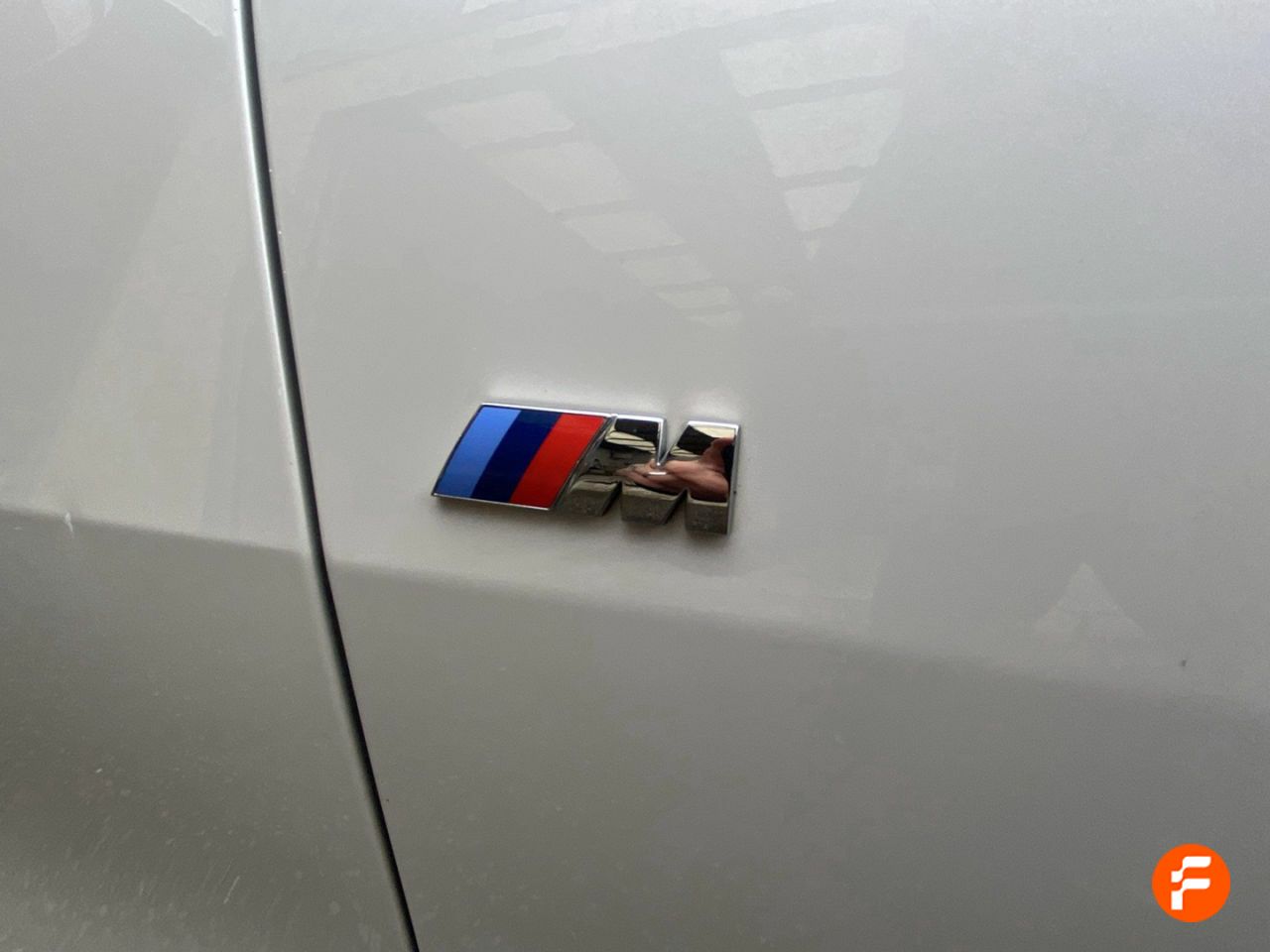 Foto BMW i4 27