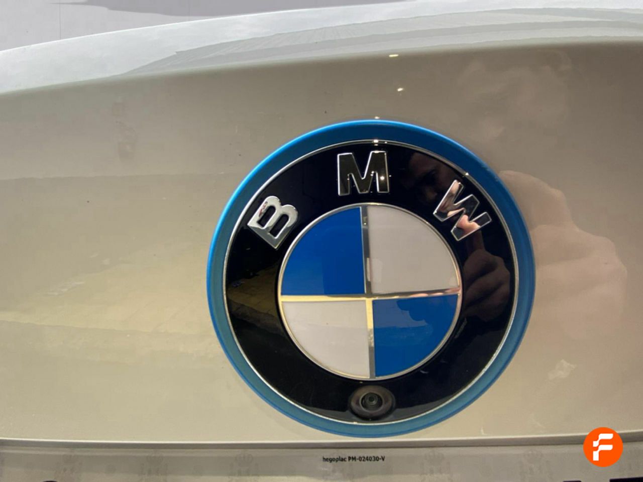 Foto BMW i4 28