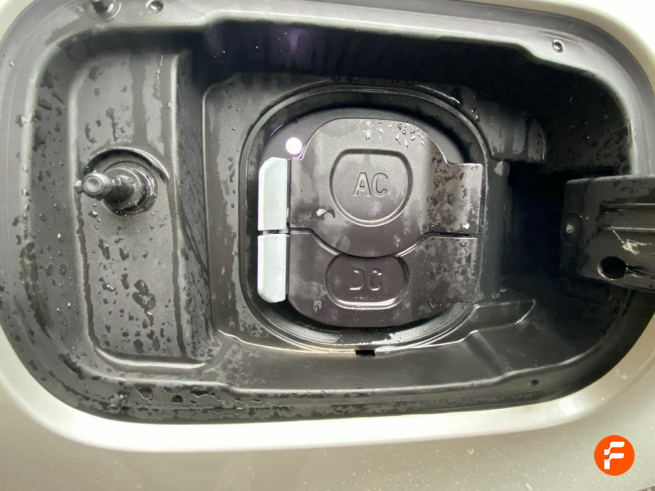 Foto BMW i4 31