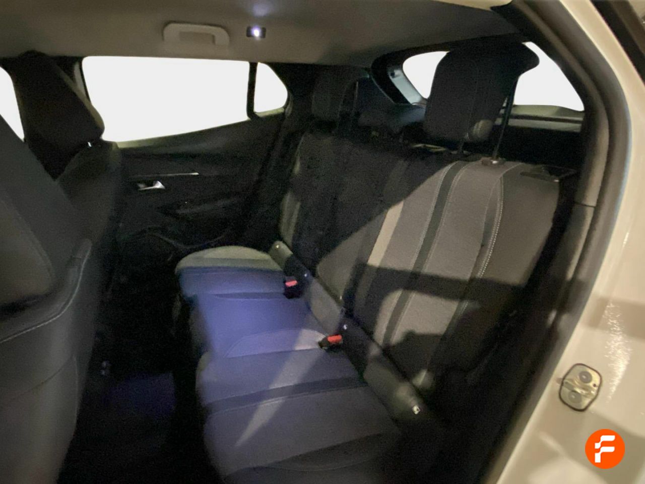 Foto Peugeot 2008 13