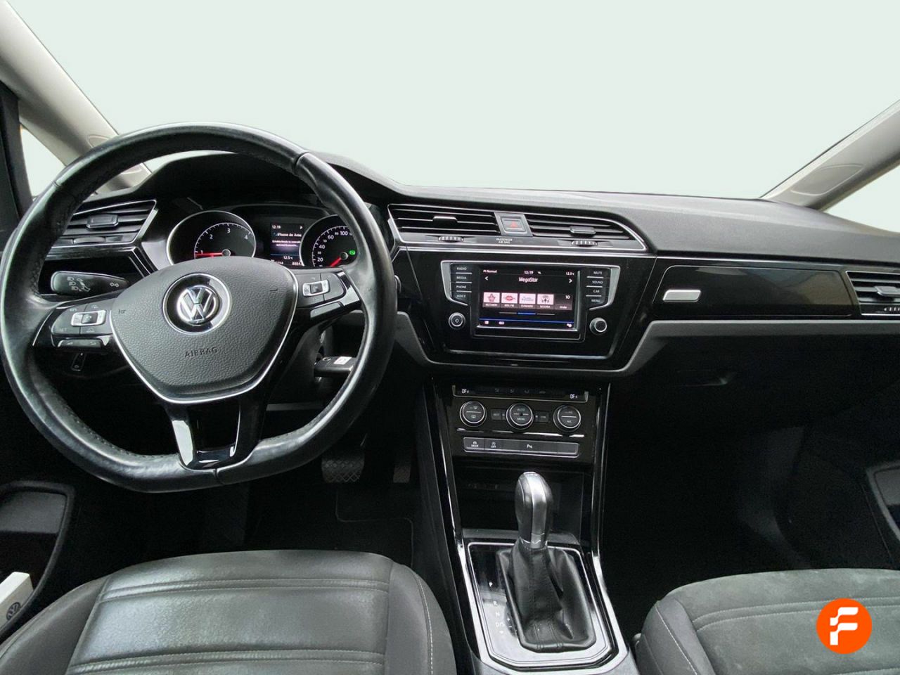 Foto Volkswagen Touran 13