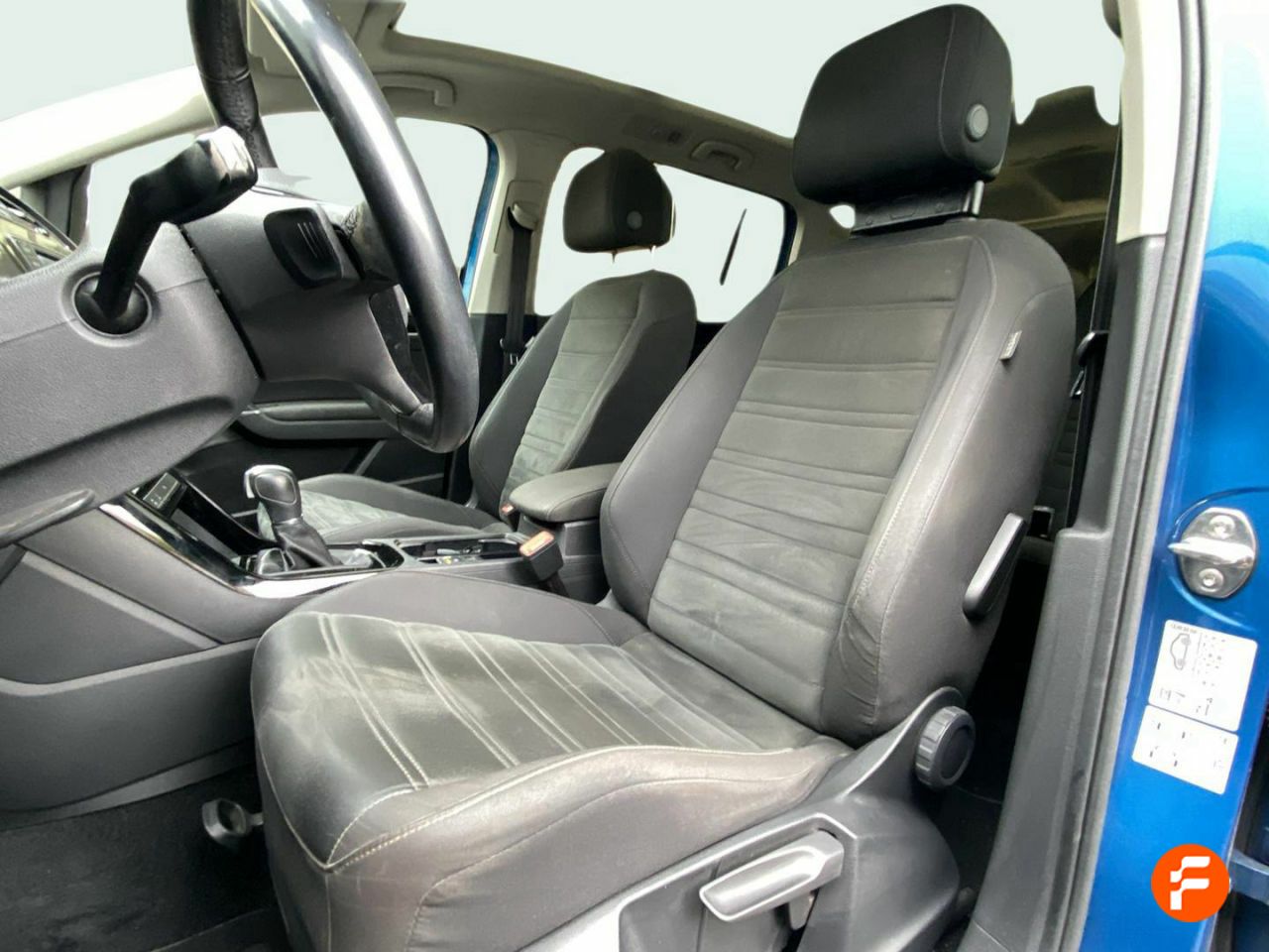 Foto Volkswagen Touran 16
