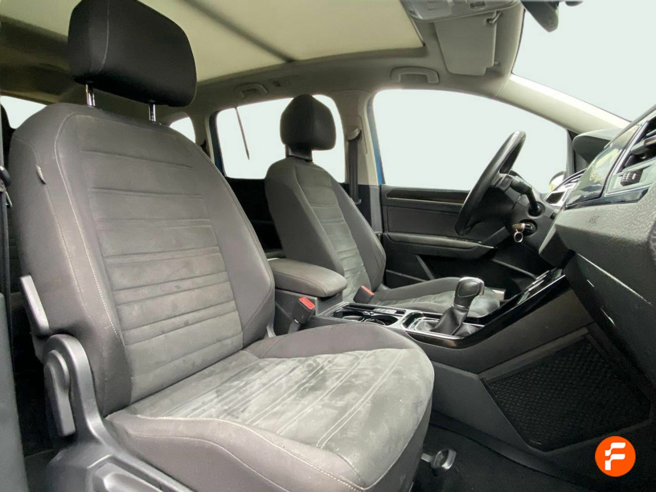 Foto Volkswagen Touran 17