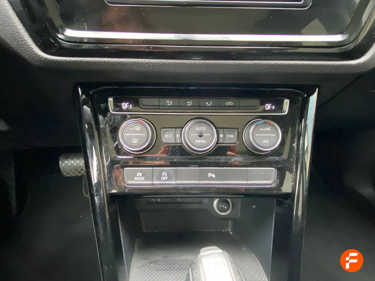 Foto Volkswagen Touran 23